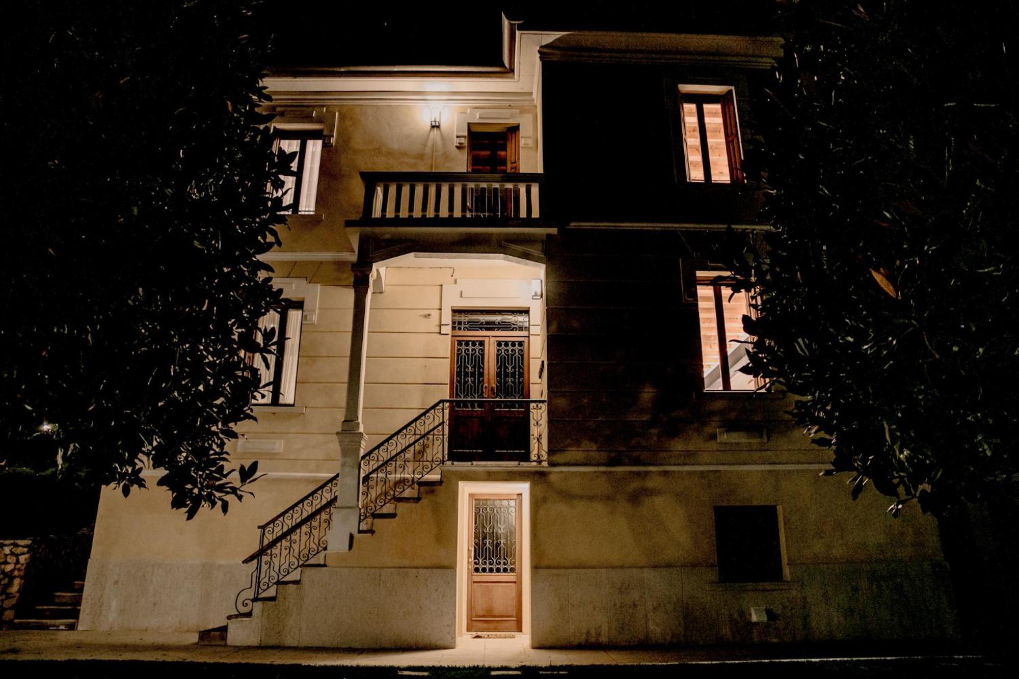Naboo Verona Luxury Suites Extérieur photo